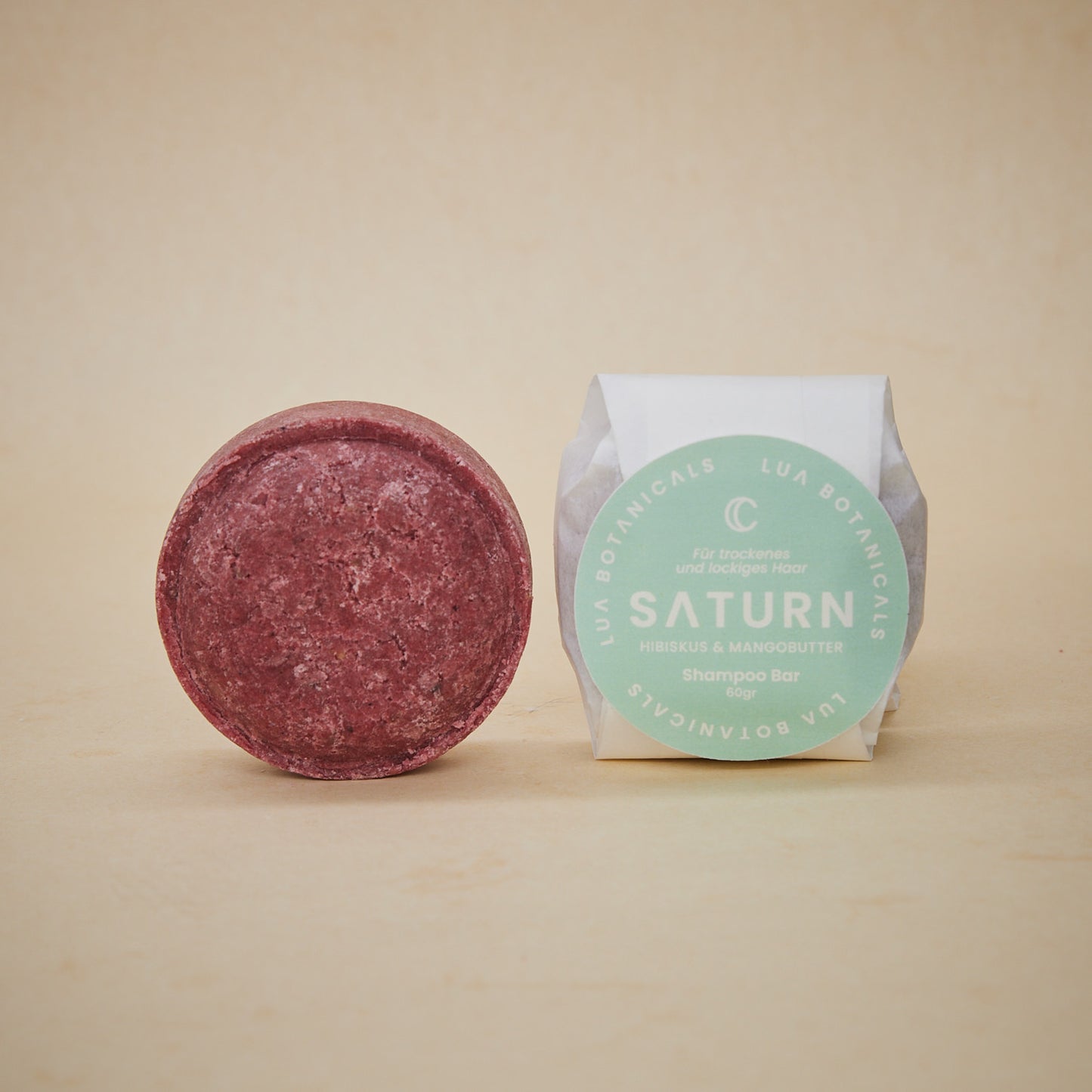 Festes Shampoo „SATURN“ für trockenes und lockiges Haar – mit Hibiskus und Mangobutter